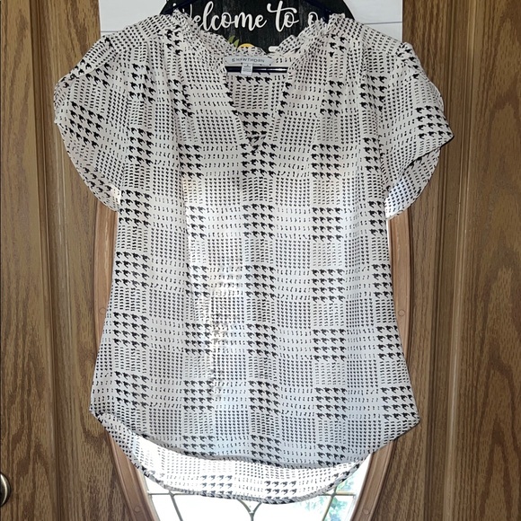 41 Hawthorn Tops - 41 Hawthorn Monochrome Patterned Blouse